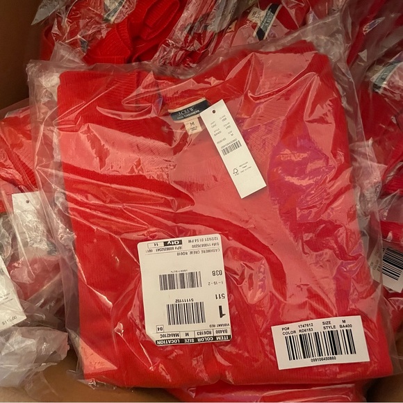 J.Crew Cashmere classic-fit crewneck sweater - Picture 10 of 11